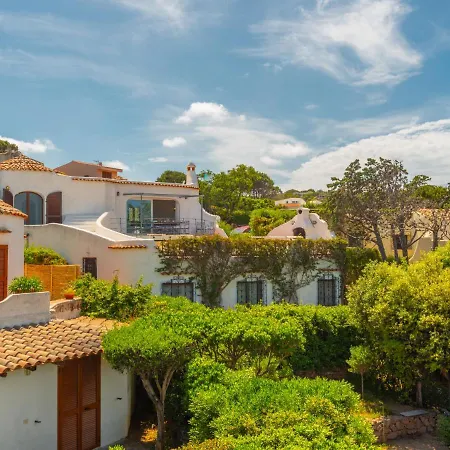 Hibiscus By Interhome